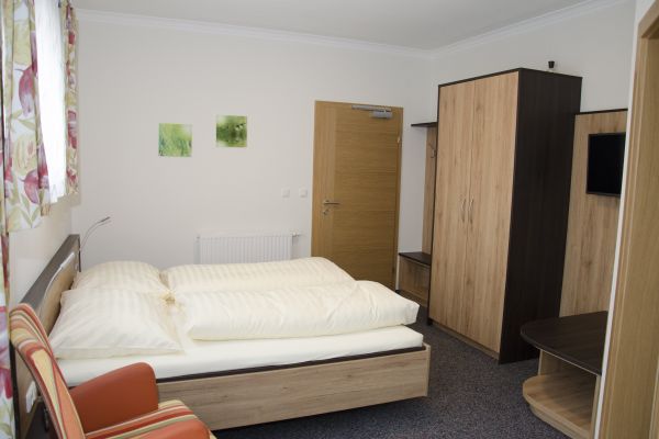 Baumkirchner Gasthof-Pension (Altheim)